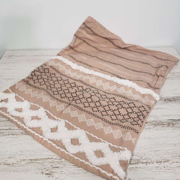 Ink & Ivy Tan Grey cotton Pillow Sham with Fringe Details 25 X 19 - Picture 1 of 6